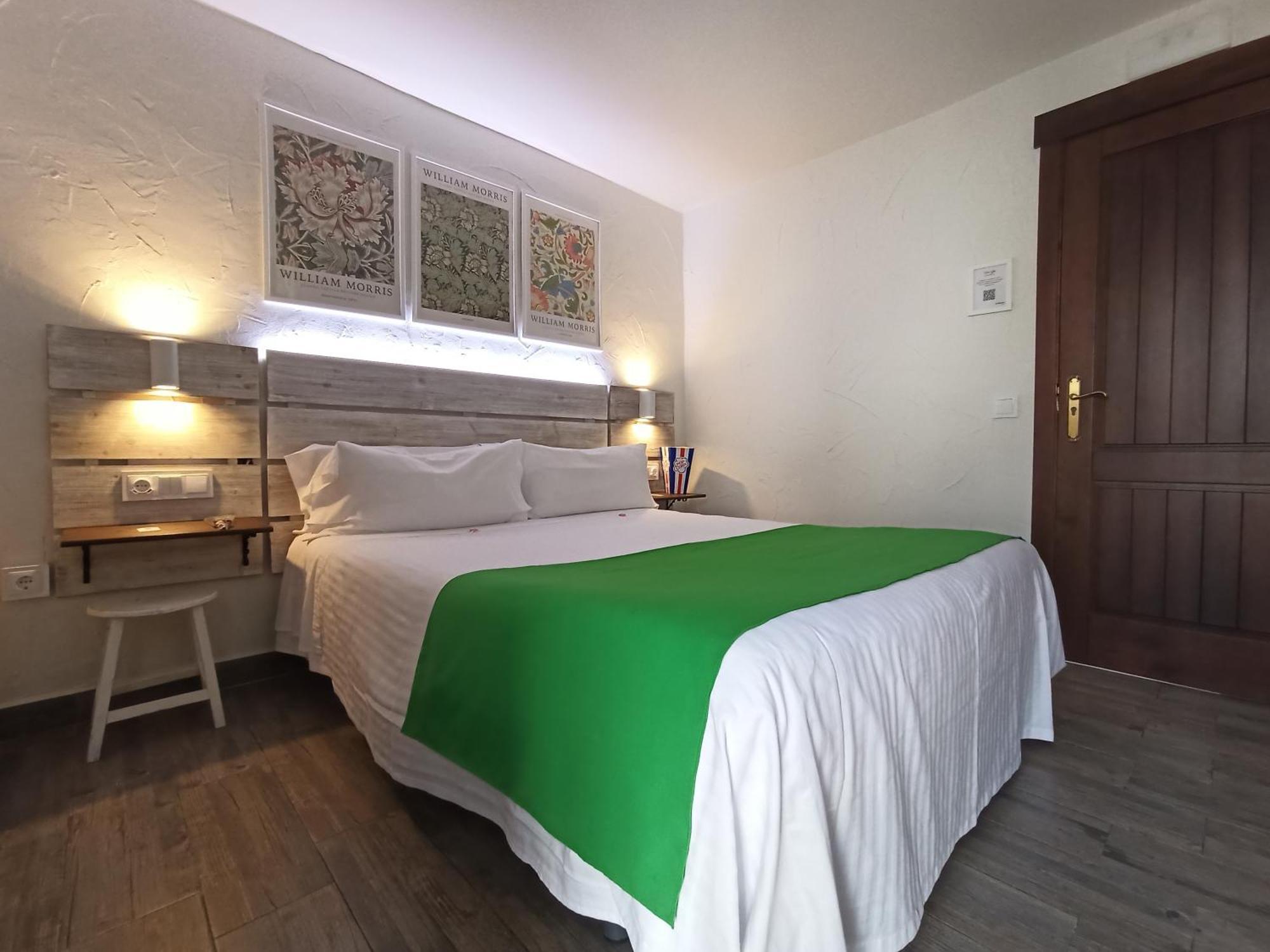 La Jarana Casa Hotel Zahara De La Sierra Bagian luar foto