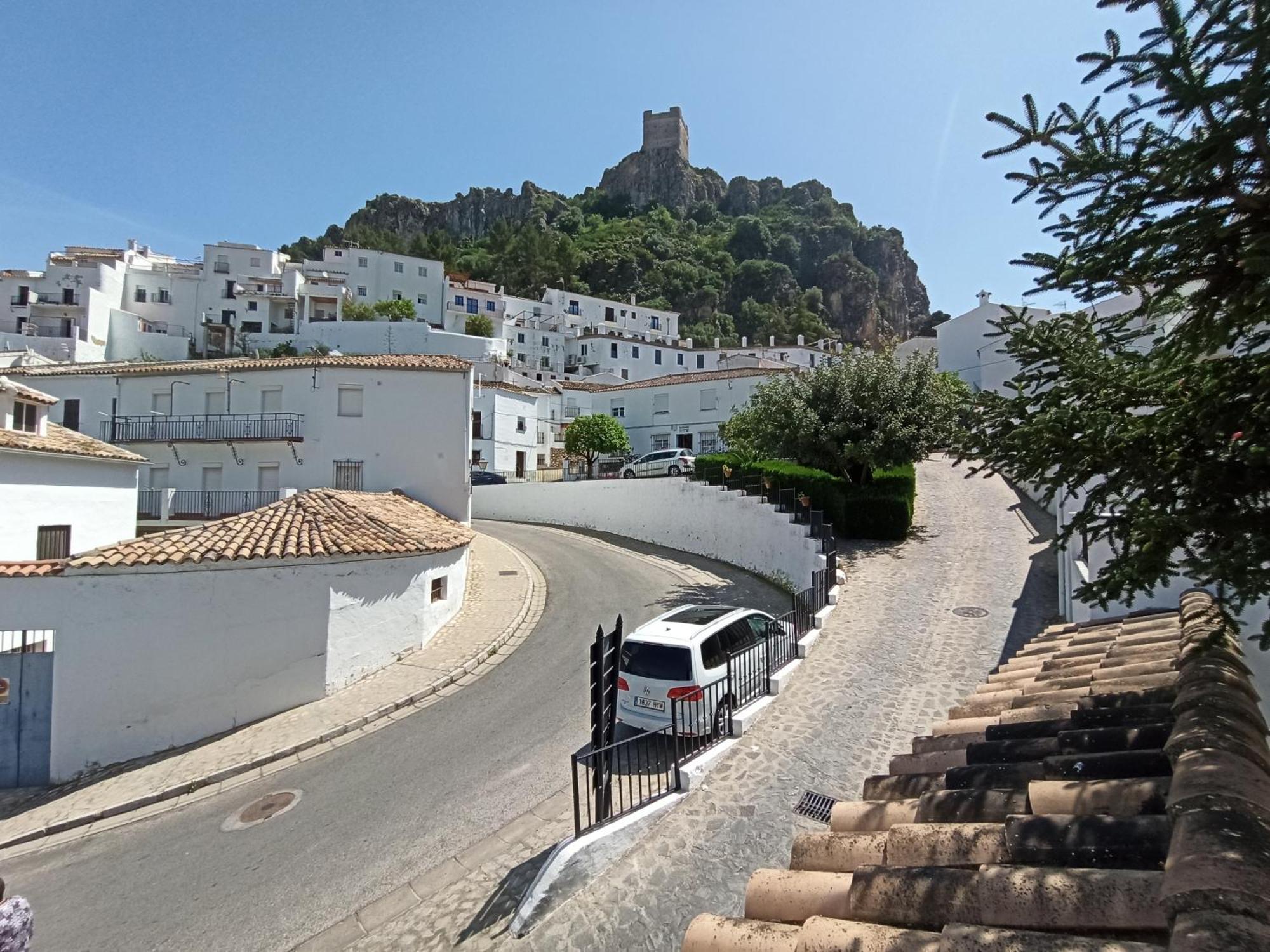 La Jarana Casa Hotel Zahara De La Sierra Bagian luar foto